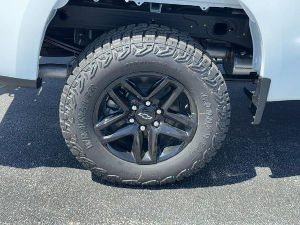 New 2026 Chevrolet Silverado 1500 Custom Trail Boss Truck