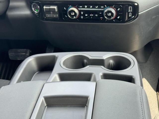 2026 Chevrolet Silverado 1500 LT - Photo 10