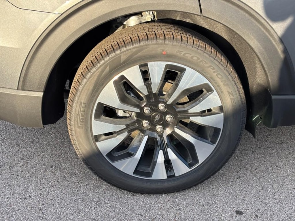 New 2026 Ford Explorer Platinum SUV