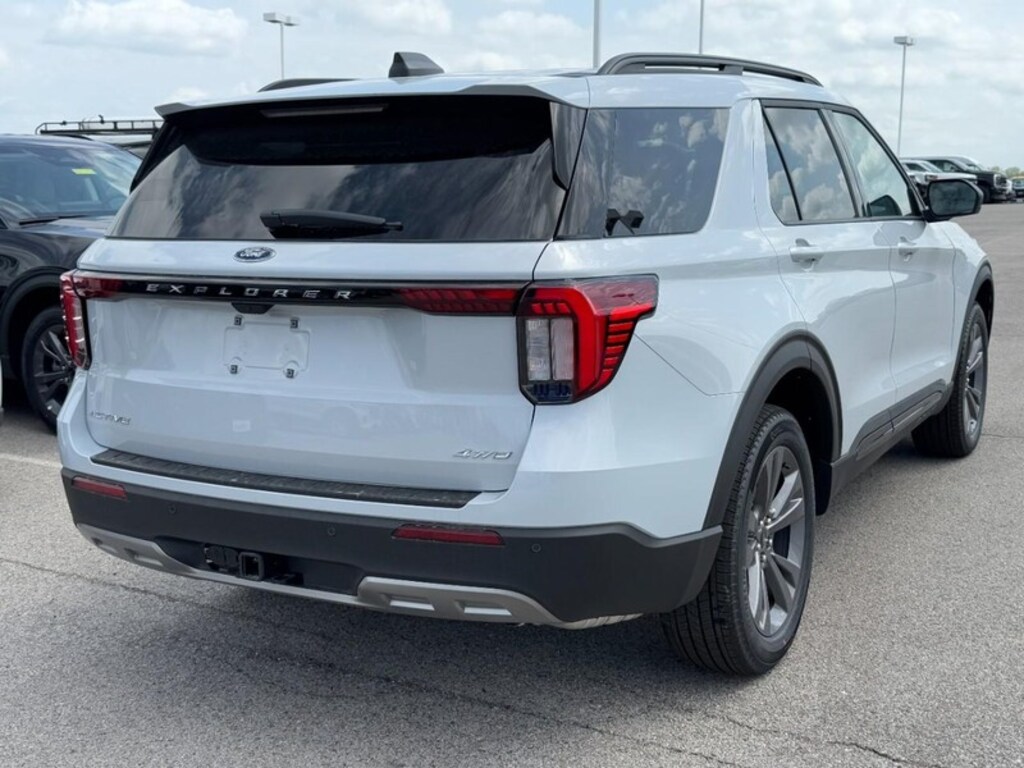 New 2026 Ford Explorer Active SUV