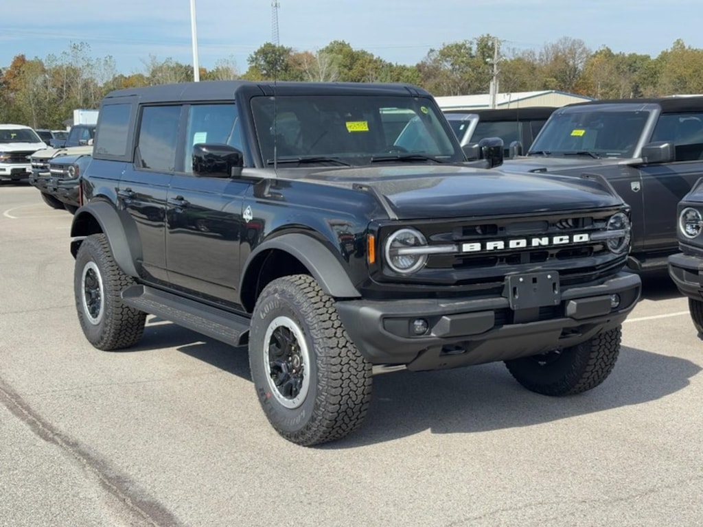New 2025 Ford Bronco Outer Banks SUV