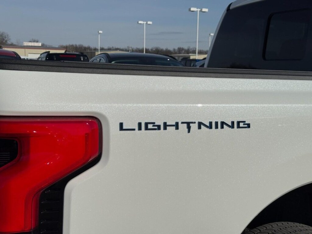 New 2025 Ford F-150 Lightning Platinum Truck SuperCrew Cab
