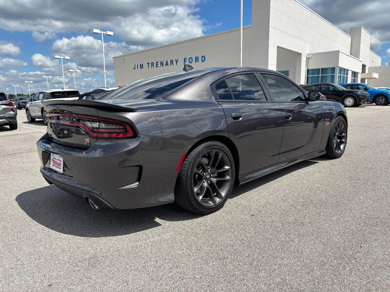 2021 Dodge Charger Scat Pack photo 2