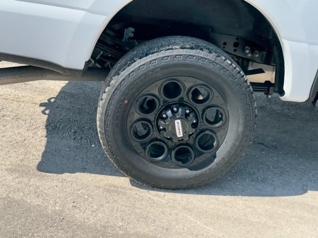 New 2026 Ford F-350 XLT Truck Crew Cab