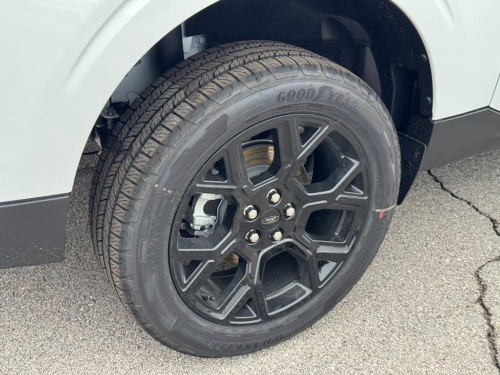 New 2025 Ford Maverick XLT Truck SuperCrew