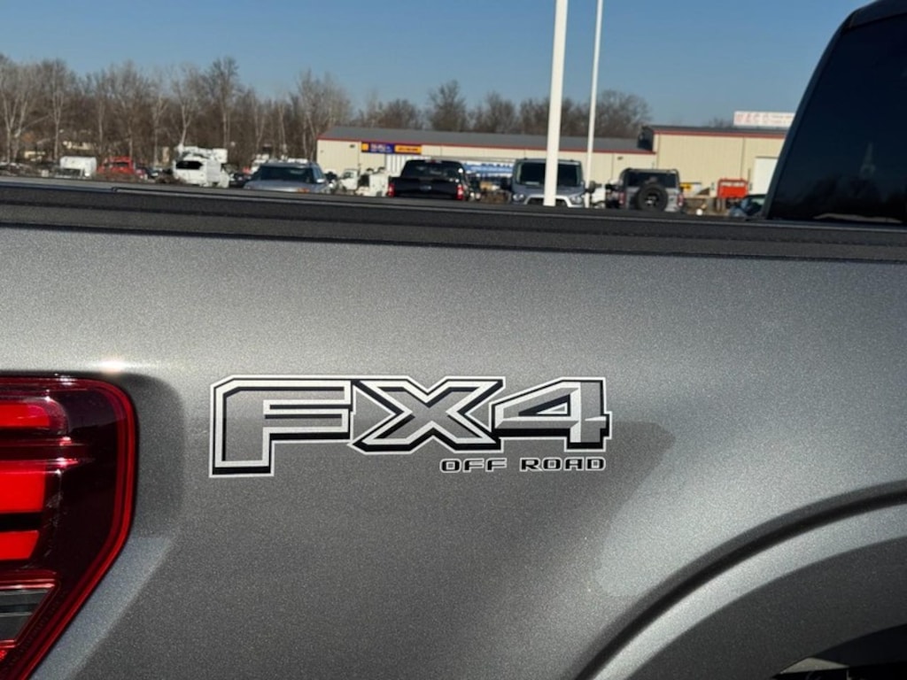 New 2025 Ford F-150 Lariat Truck SuperCrew Cab