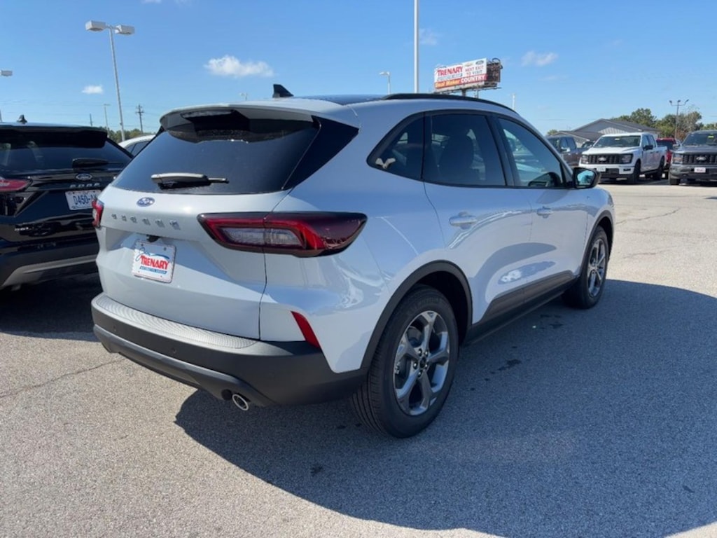 New 2026 Ford Escape ST-Line SUV