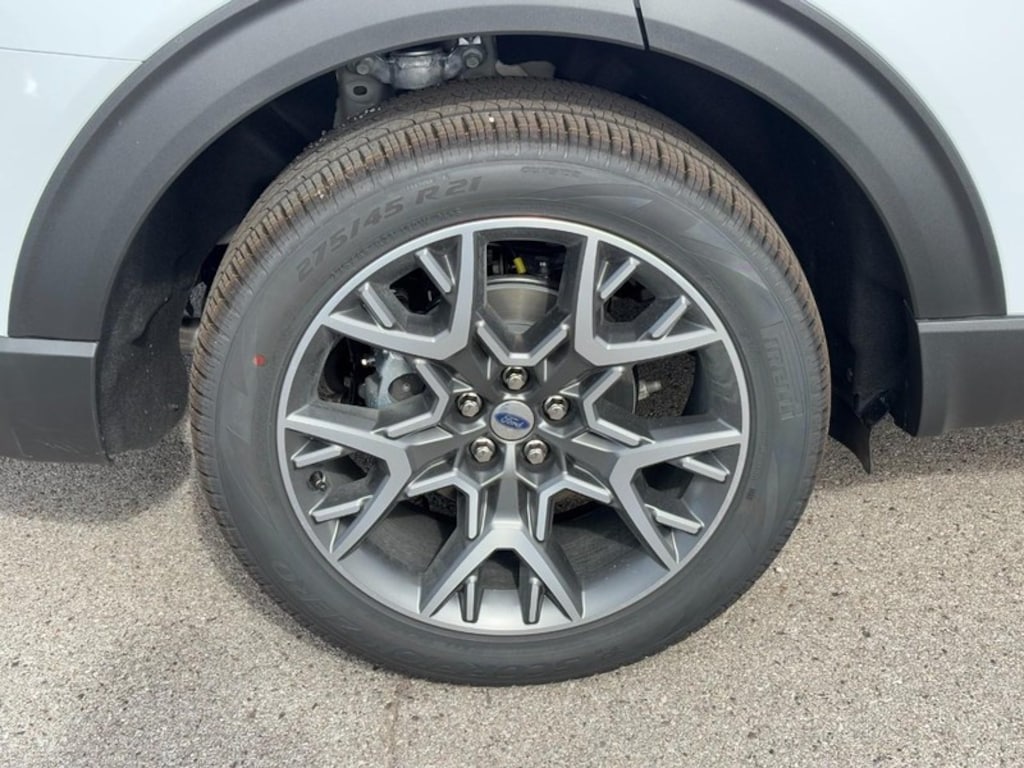 New 2025 Ford Explorer Platinum SUV