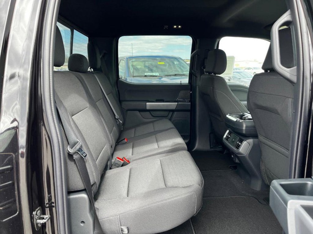 New 2025 Ford F-150 XLT Truck SuperCrew Cab