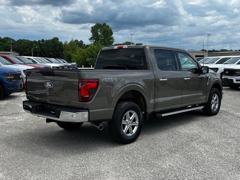 2025 Ford F-150 XLT photo 2