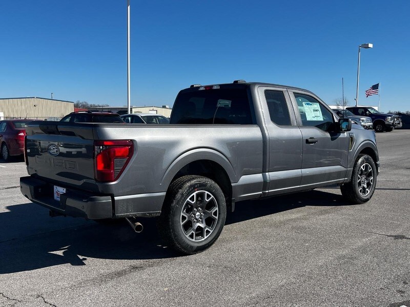 2025 Ford F-150 STX photo 3