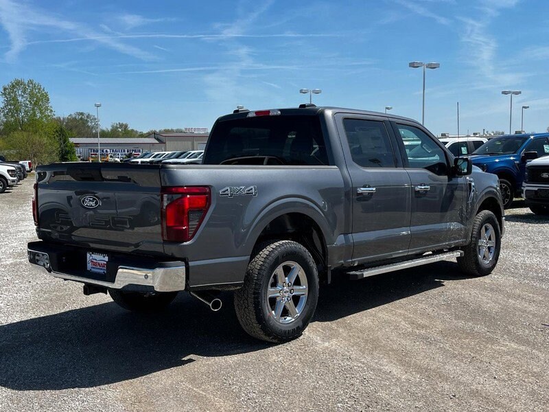 2025 Ford F-150 XLT photo 2