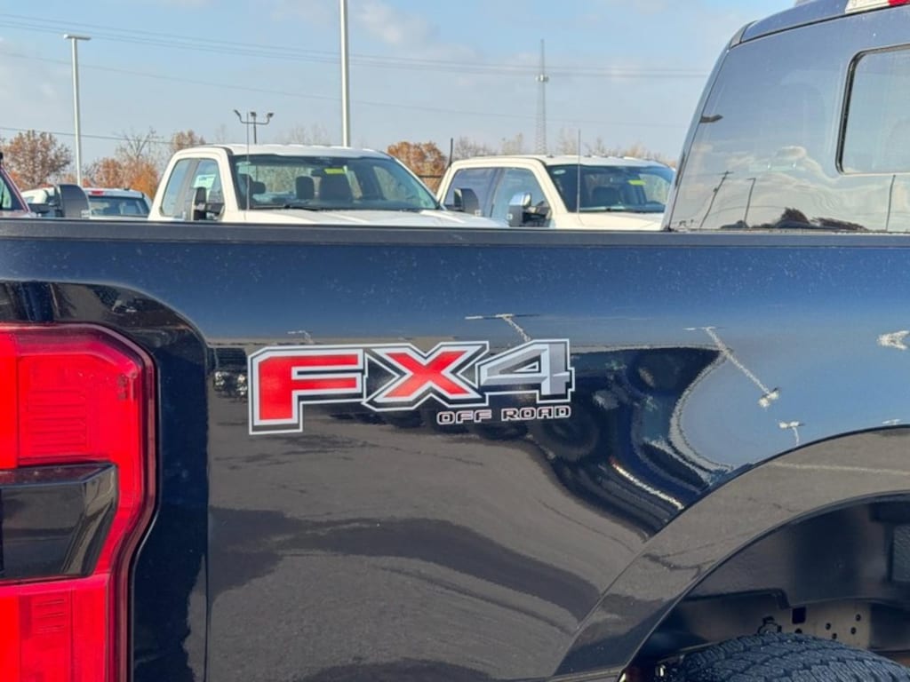 New 2026 Ford F-250 Truck Crew Cab