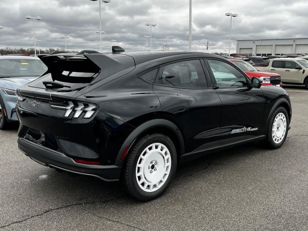 New 2024 Ford Mustang Mach-E GT SUV