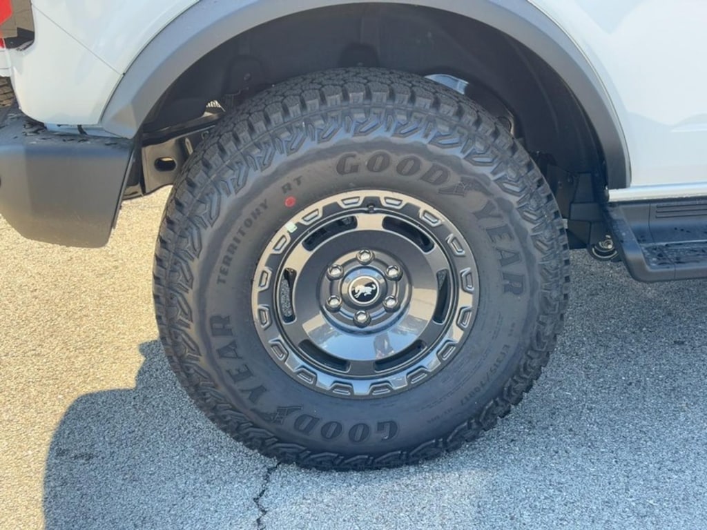 New 2025 Ford Bronco Outer Banks SUV