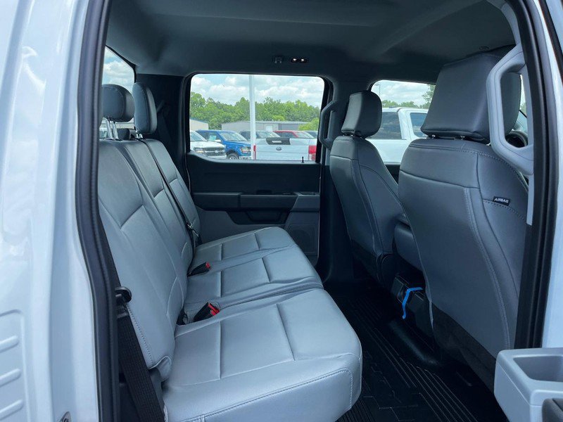 2024 Ford F-350 XL photo 4