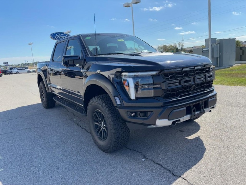 New 2025 Ford F-150 Raptor Truck SuperCrew Cab