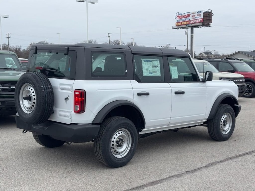 New 2025 Ford Bronco Base SUV