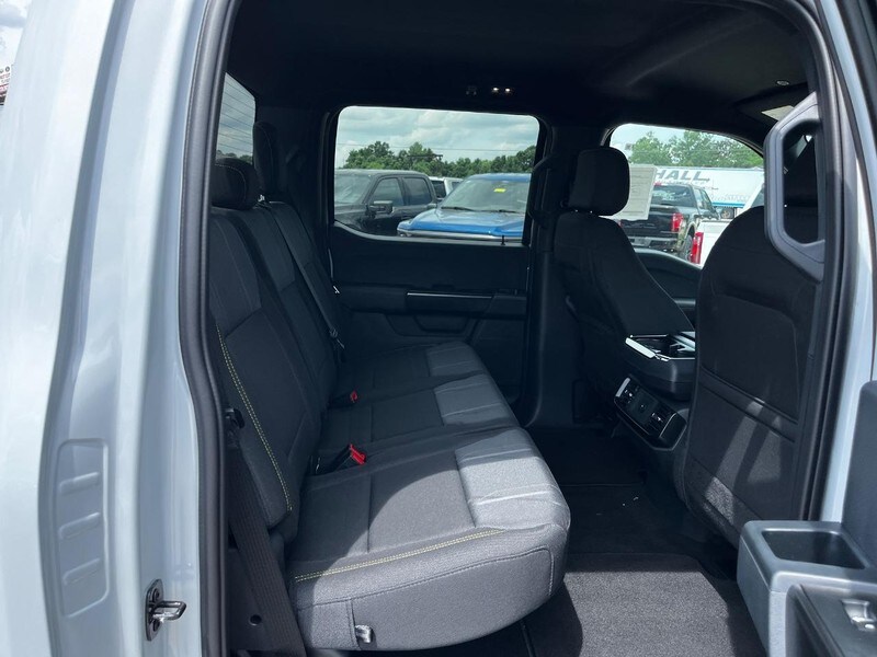 2025 Ford F-150 STX photo 3