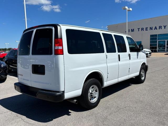 2019 Chevrolet Express 3500 LS Passenger Van photo 3