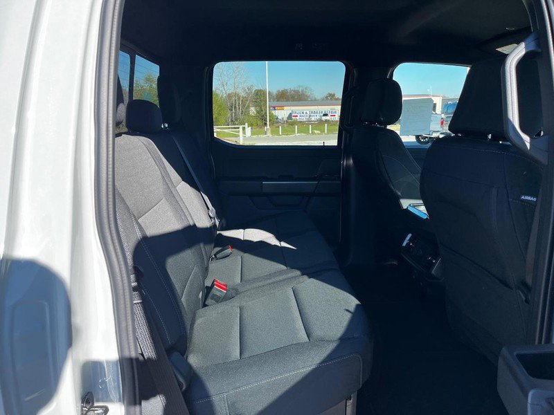 2024 Ford F-150 XLT photo 4