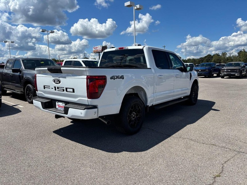 2025 Ford F-150 XLT photo 3