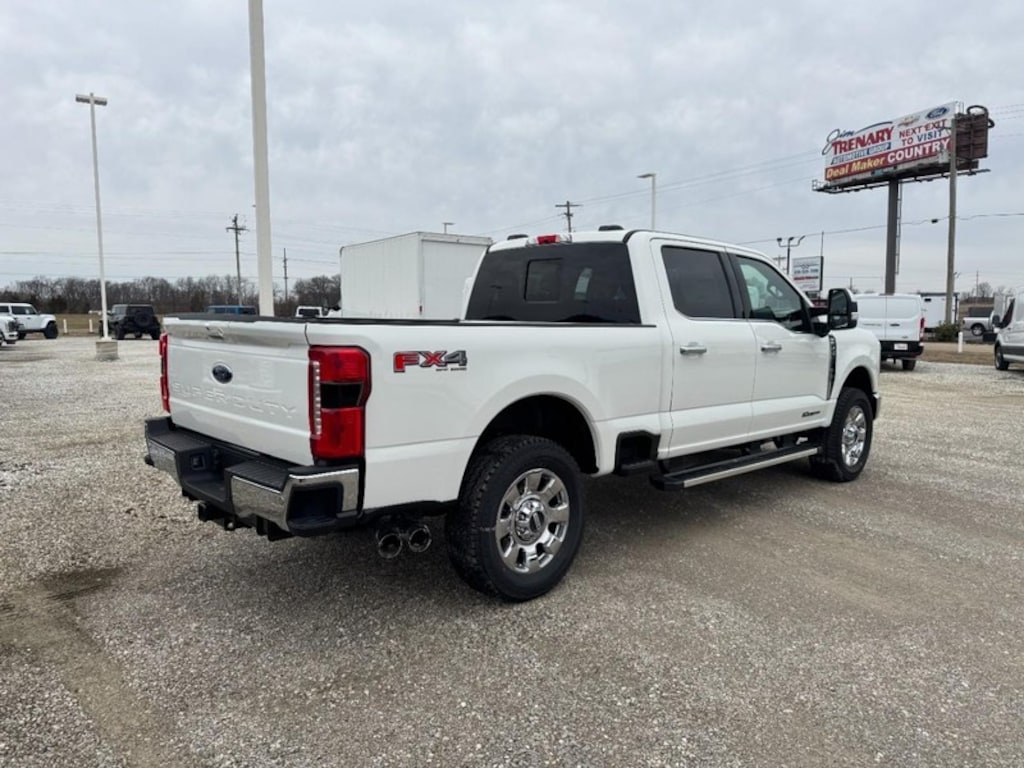 New 2026 Ford F-250 Lariat Truck Crew Cab