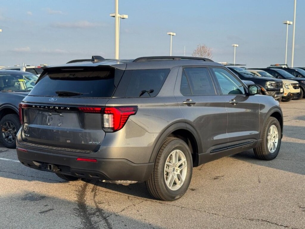 New 2026 Ford Explorer Active SUV