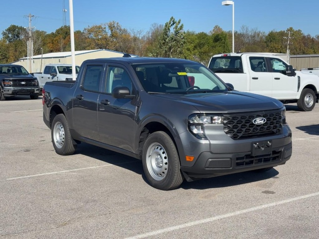 New 2025 Ford Maverick XL Truck SuperCrew