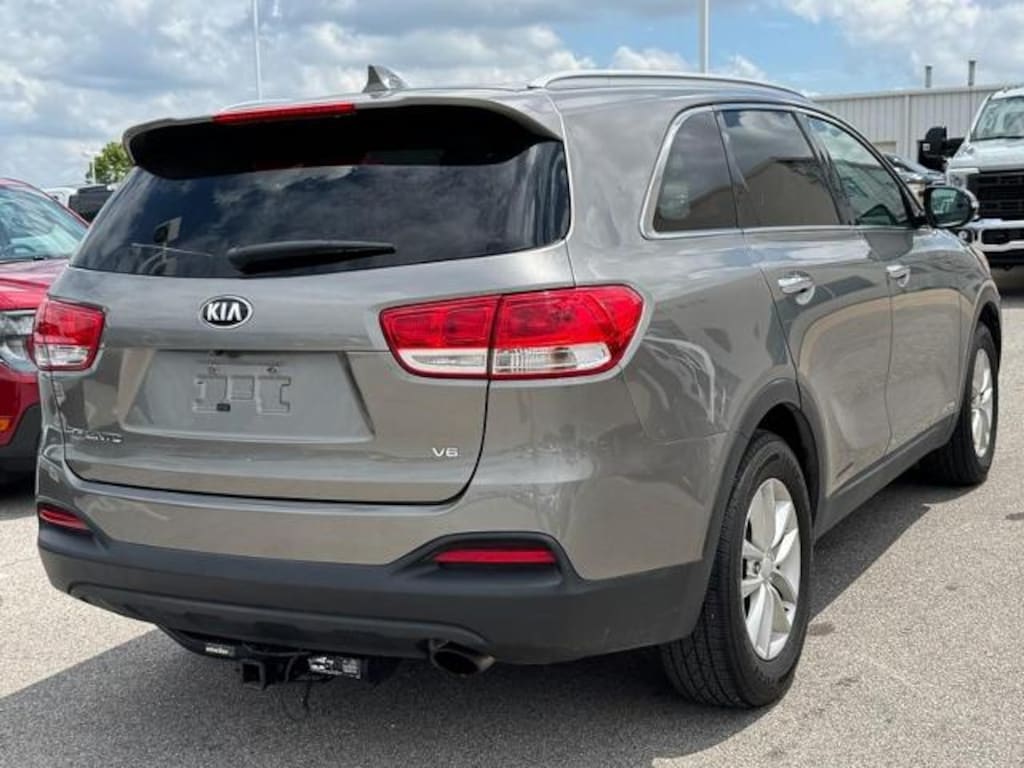 Used 2016 Kia Sorento 3.3L LX AWD SUV