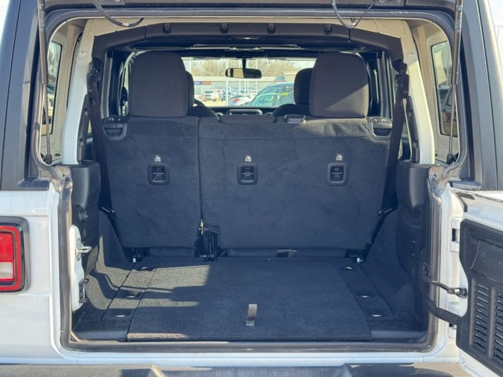 Used 2020 Jeep Wrangler Unlimited Sport SUV