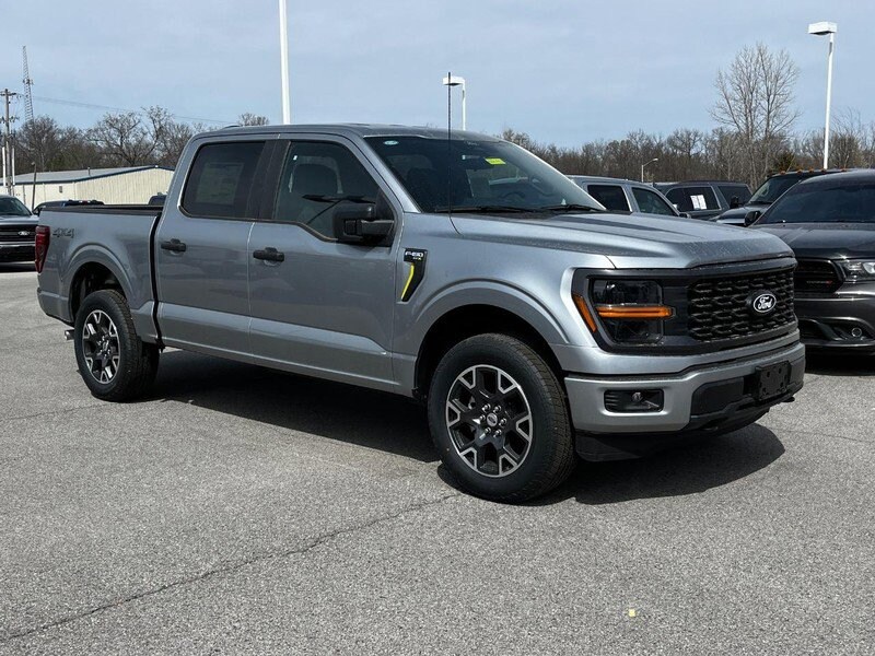 2025 Ford F-150 STX photo 2