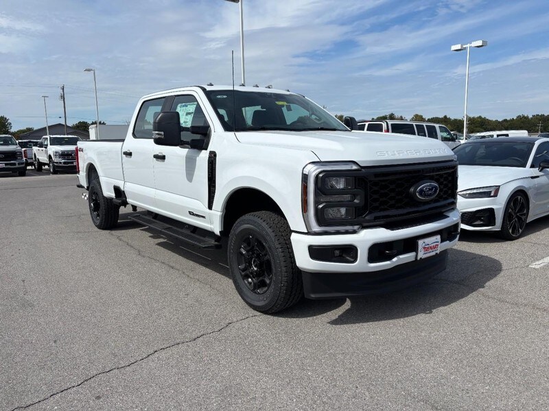 2026 Ford F-250 XL photo 2