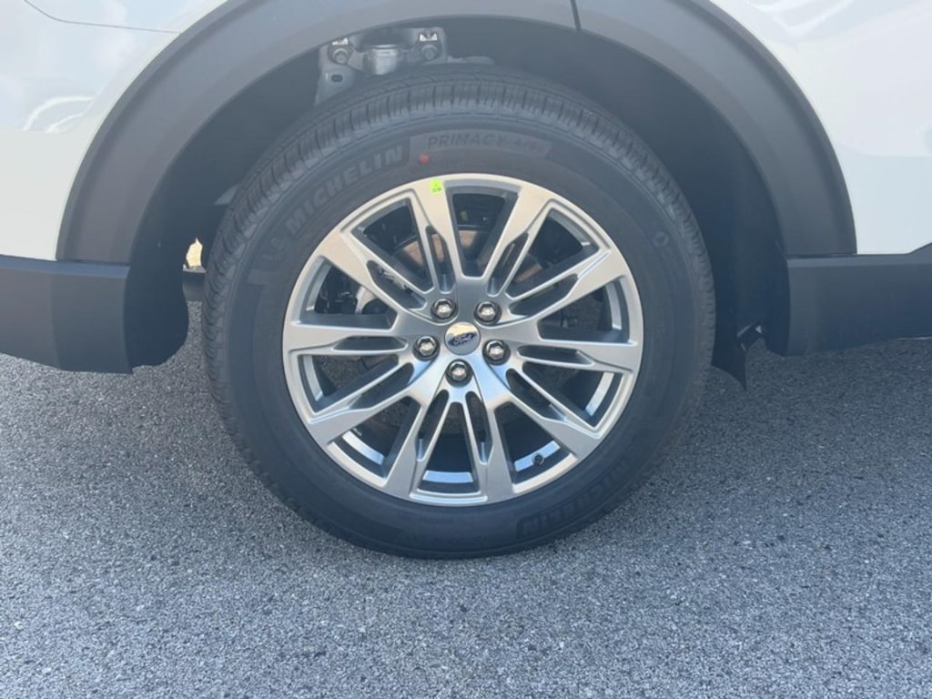 New 2025 Ford Explorer Active SUV
