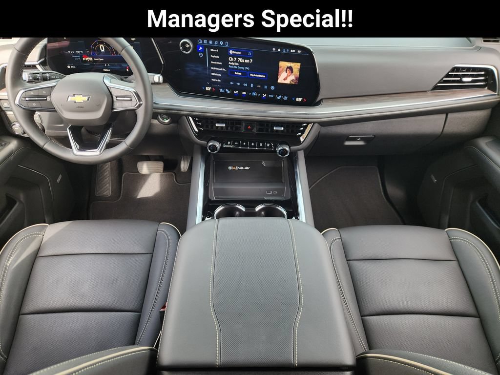 2026 Chevrolet Suburban Premier - Photo 23