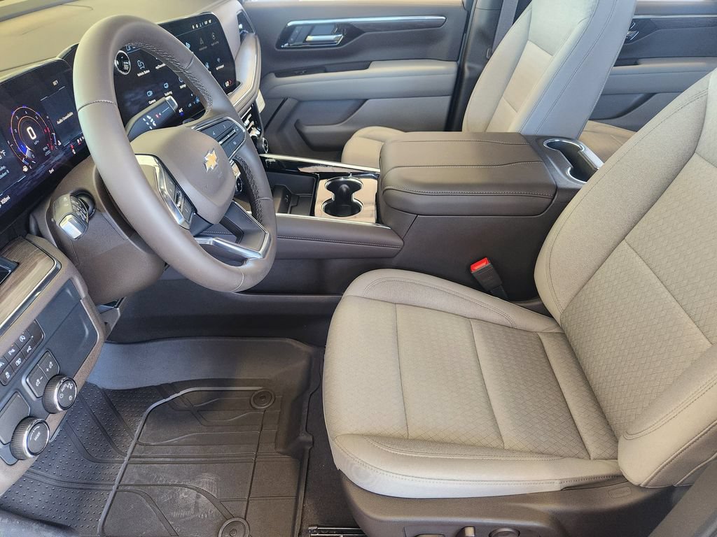 2026 Chevrolet Tahoe LS - Photo 10