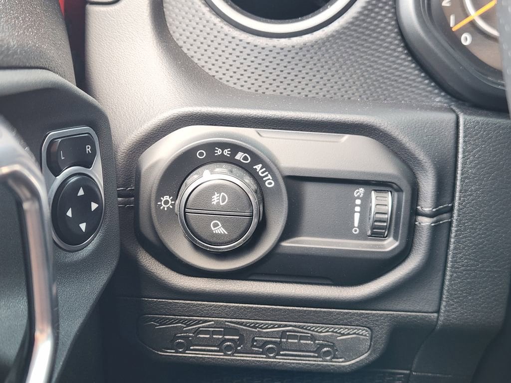 2024 Jeep Gladiator Mojave - Photo 21