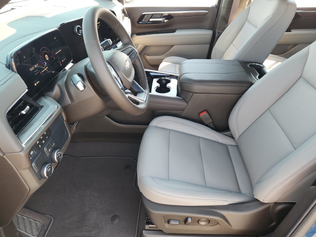 2026 Chevrolet Tahoe LT - Photo 9