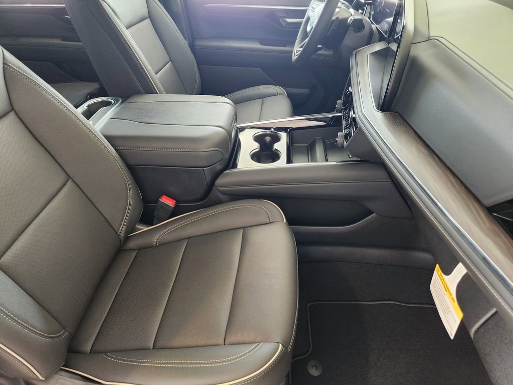 2026 Chevrolet Tahoe Premier - Photo 10