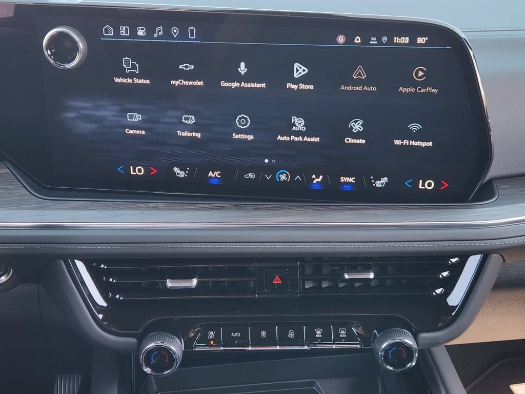 2026 Chevrolet Suburban LT - Photo 12