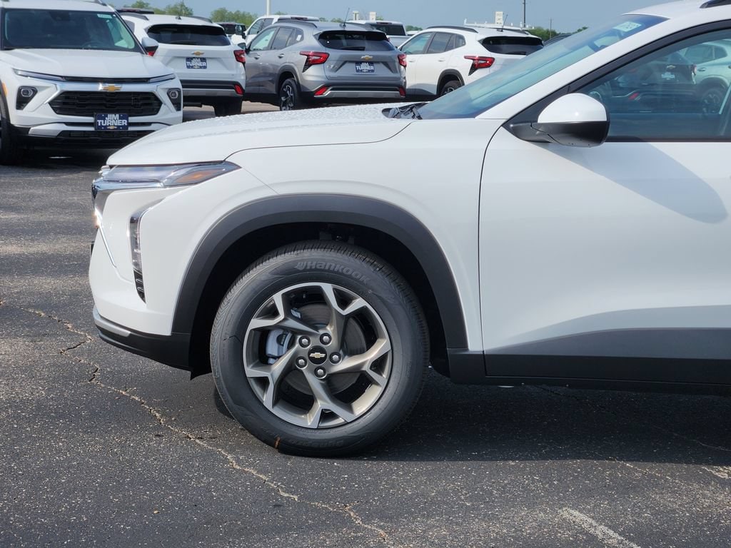 2026 Chevrolet Trax LT - Photo 7