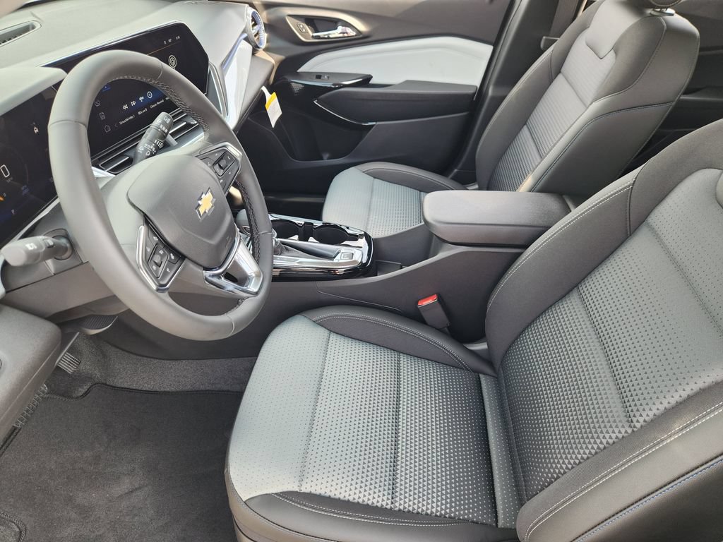 2026 Chevrolet Trax LT - Photo 10