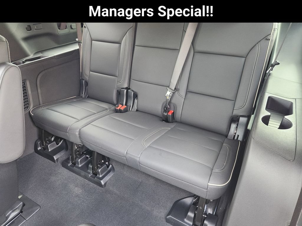 2026 Chevrolet Suburban Premier - Photo 29