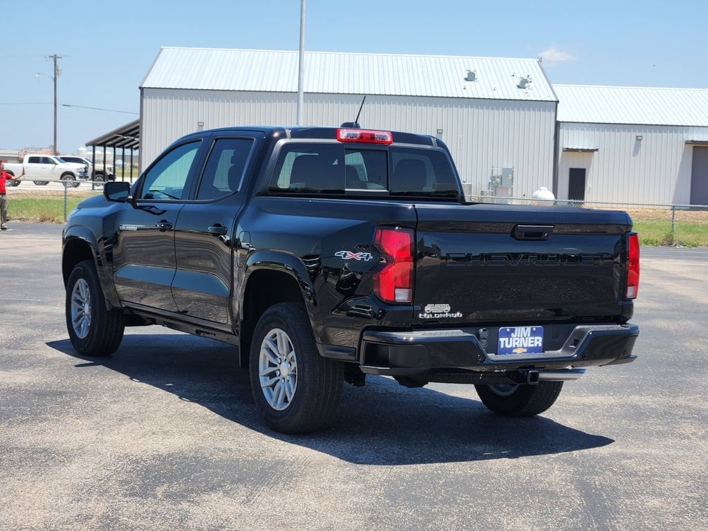 2026 Chevrolet Colorado LT - Photo 4
