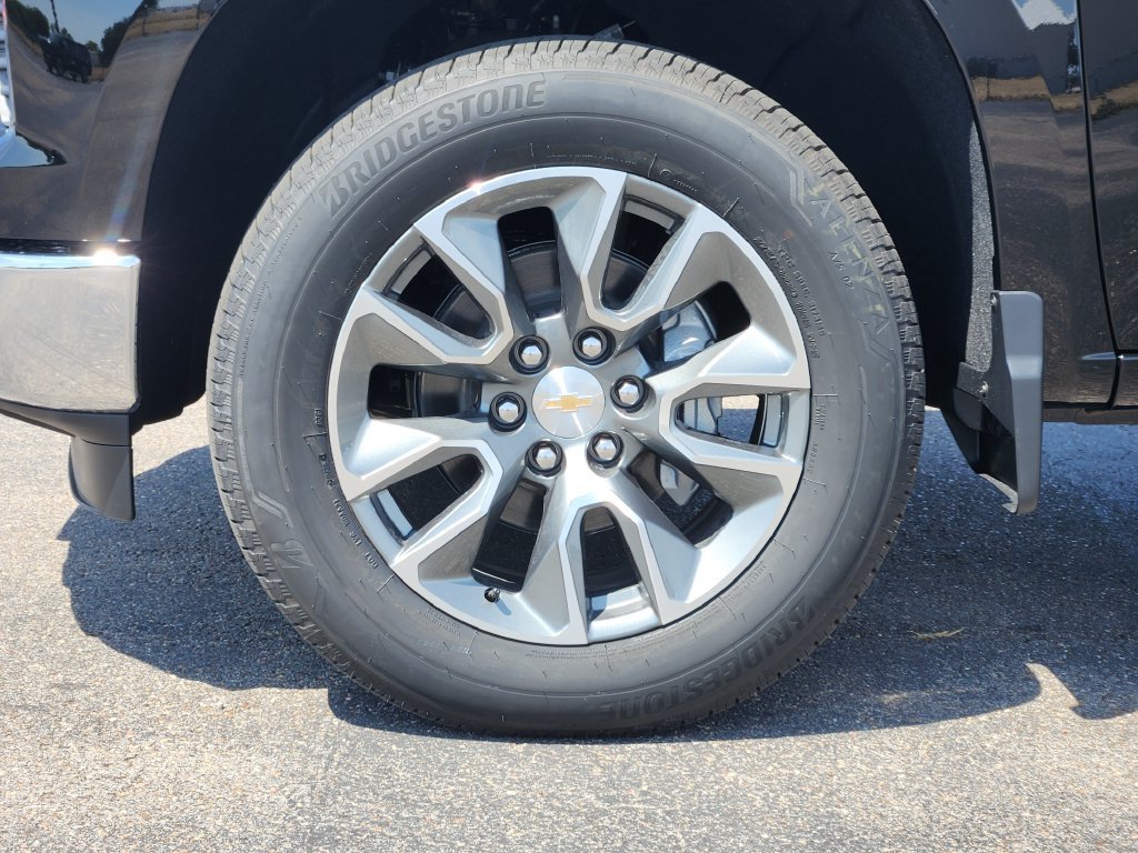 2026 Chevrolet Silverado 1500 LT - Photo 6