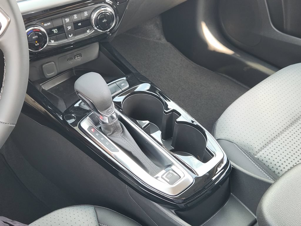 2026 Chevrolet Trax LT - Photo 16