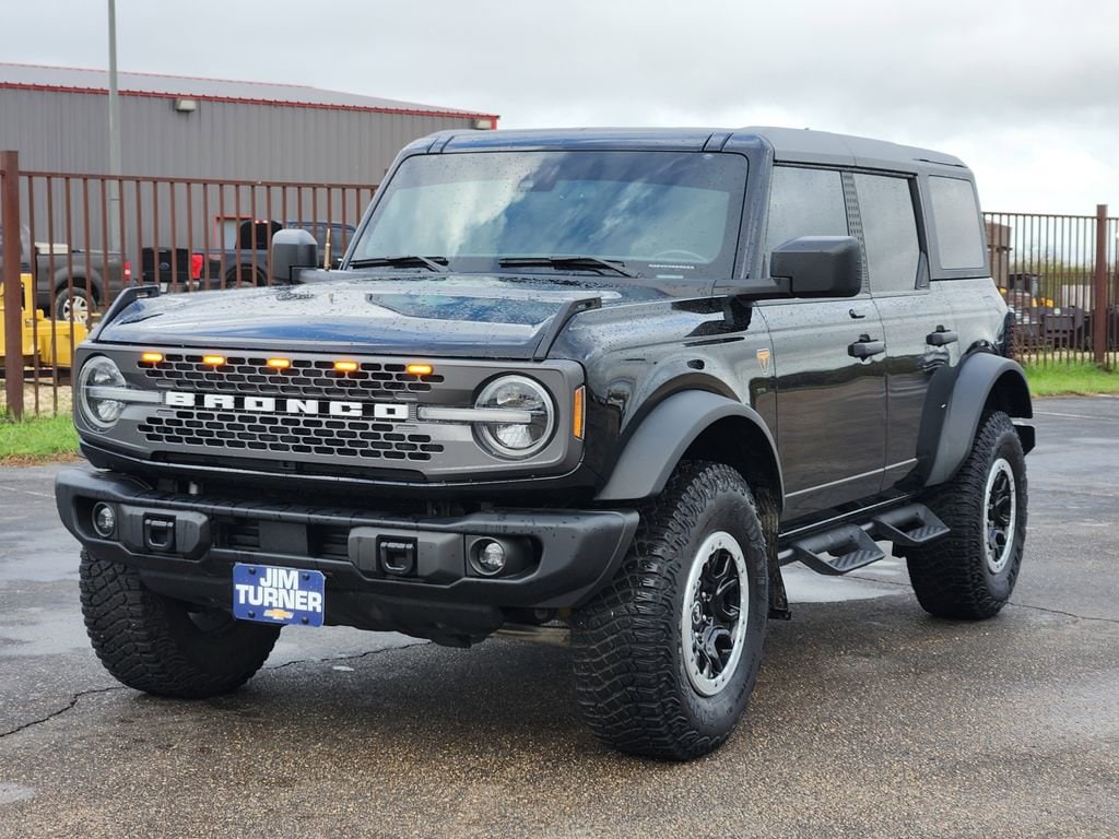 Used 2023 Ford Bronco Badlands SUV