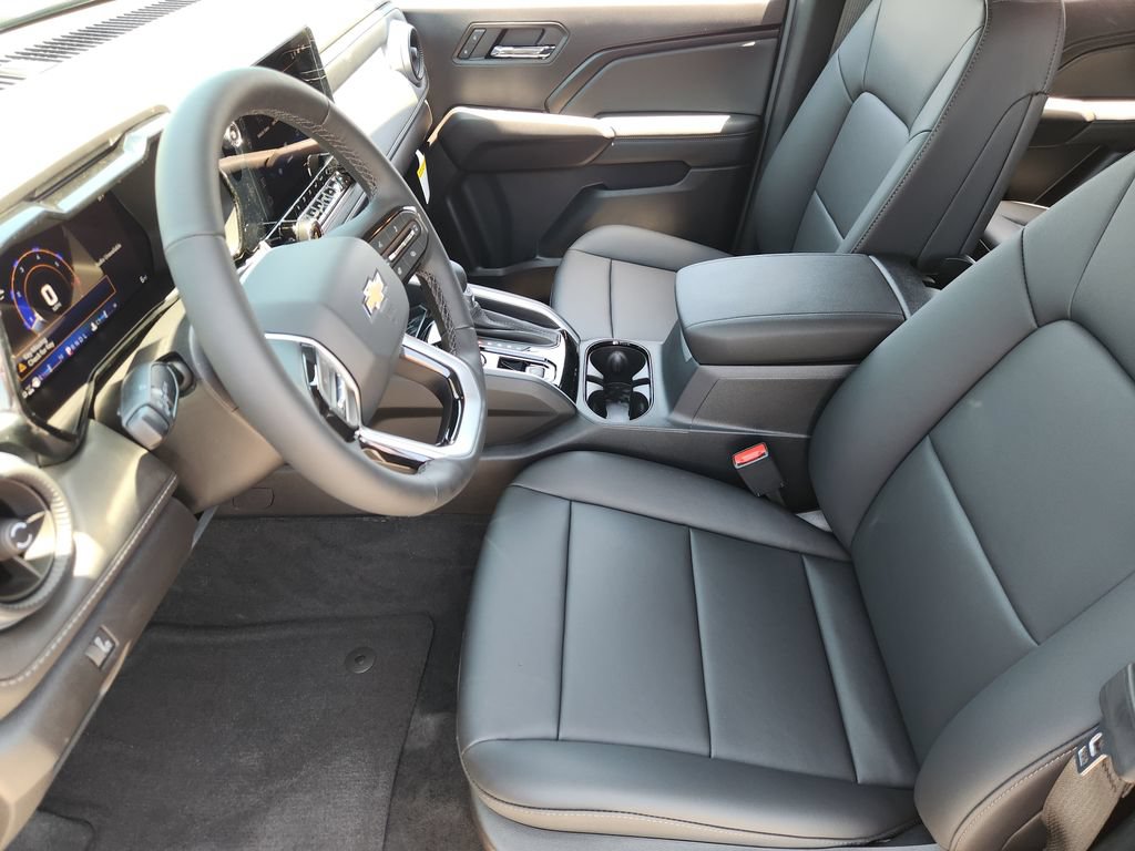 2026 Chevrolet Colorado LT - Photo 10