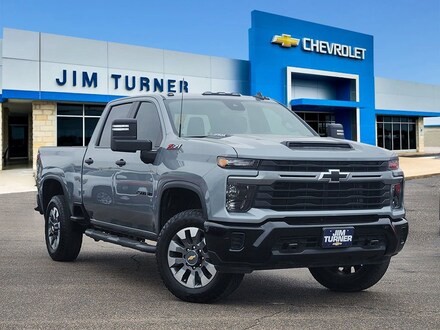 2024 Chevrolet Silverado 2500 HD Custom Truck