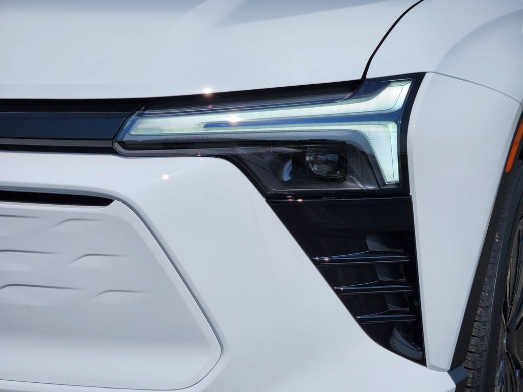 2025 Chevrolet Blazer EV LT - Photo 6